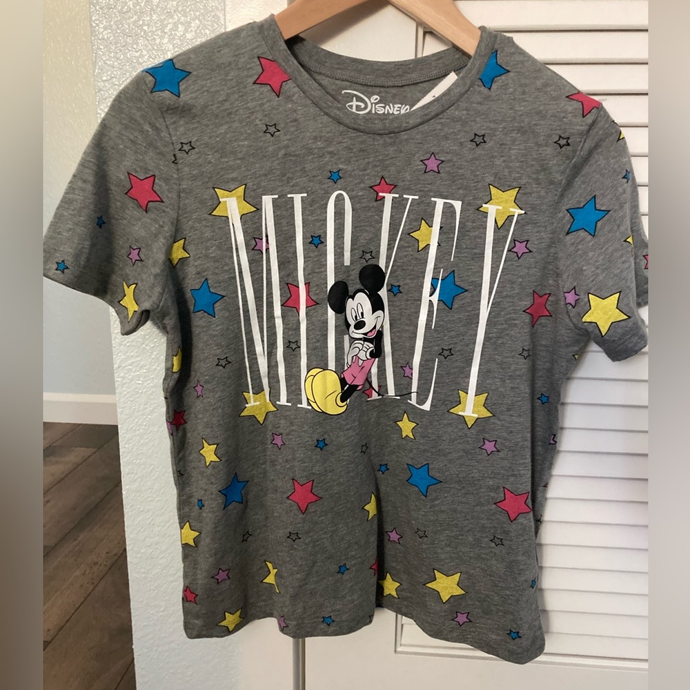 NWT Women’s Disney Mickey Mouse Stars T-Shirt Grey Red Yellow Blue White Small